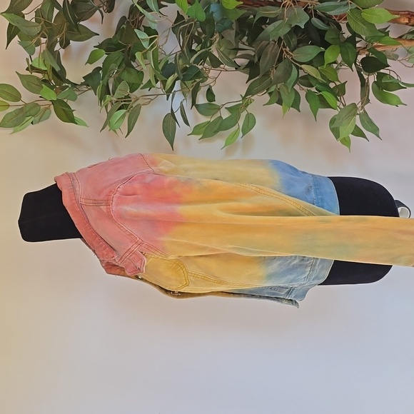 The Style Between Us Colorful Tie-Dye Denim Jacket - Picture 2 of 6